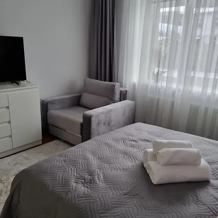 In A Renovated Property, 30 M2 *